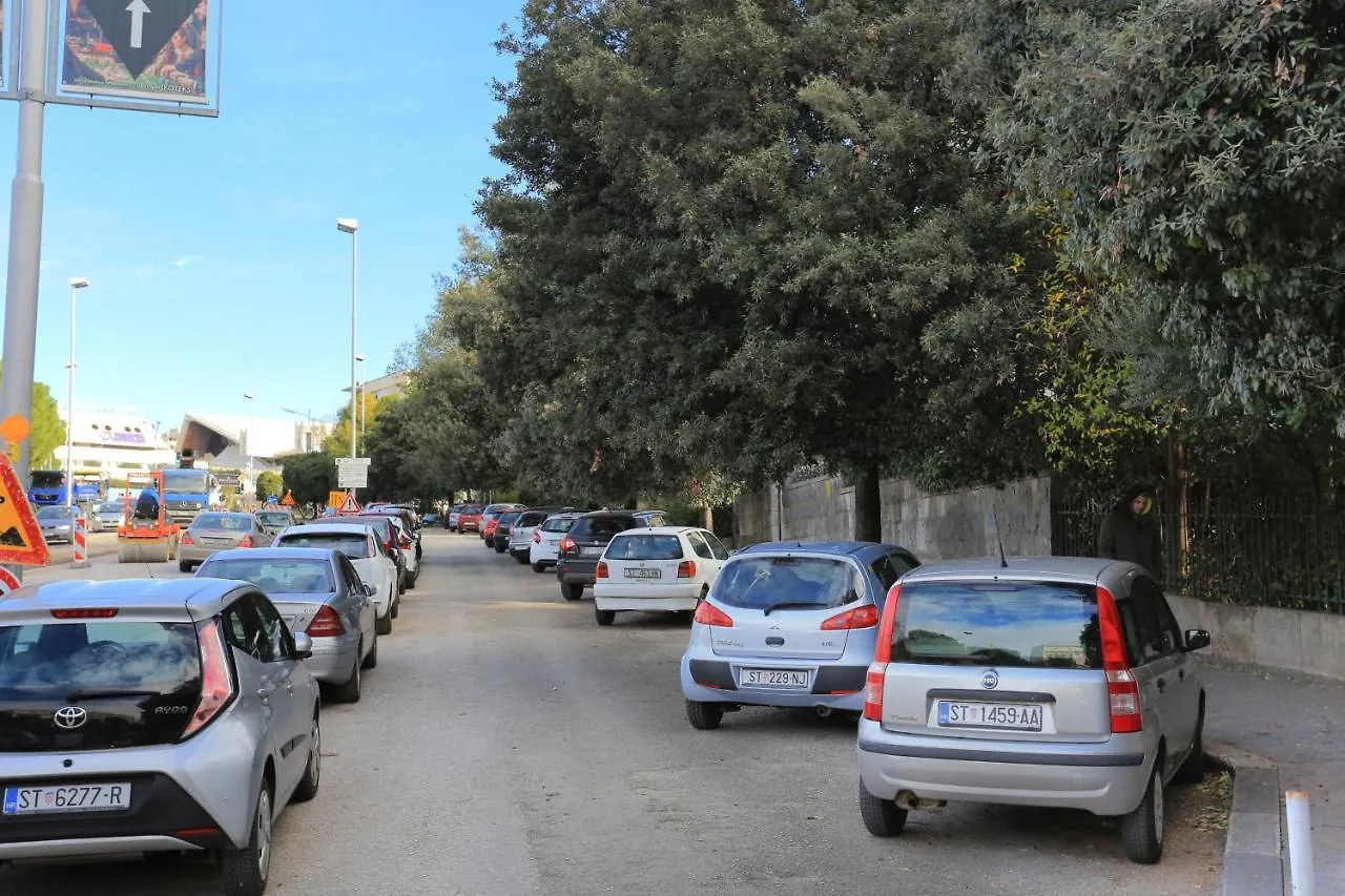 Apartments With Wifi Split - 19143 0*,  Croatia